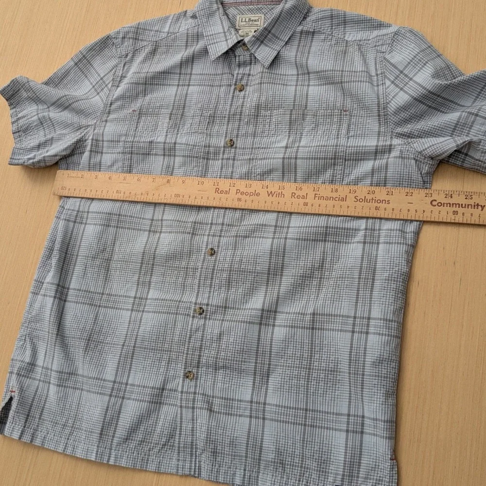 L.L. Bean Gray Plaid Short Sleeve Casual Button Up Shirt Men's‎ Large